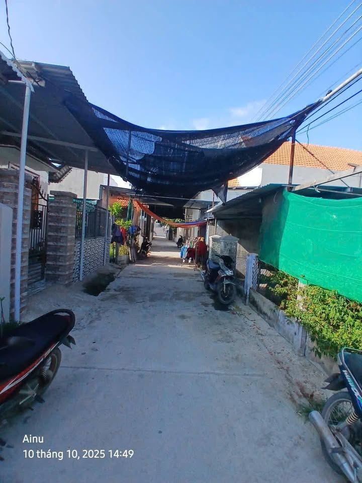 Nhà riêng Ninh Thủy, Ninh Hòa 123m² giá 1 tỷ - Tiềm năng nghỉ dưỡng gần biển!