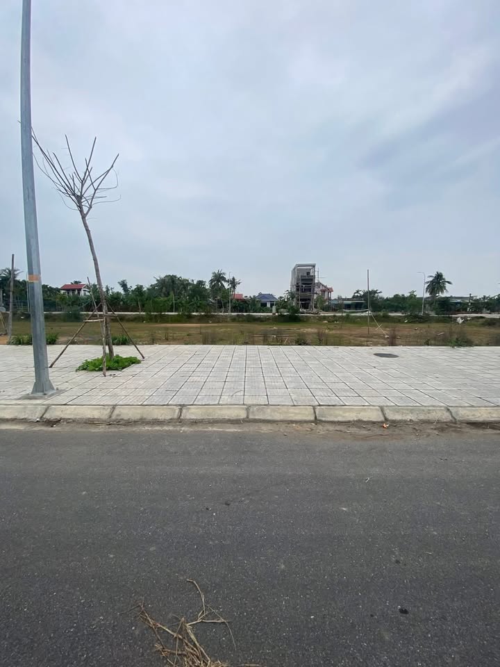 Đất nền Xuân Lâm, 144m² giá chỉ 2.3 tỷ - Đầu tư sinh lời ngay!