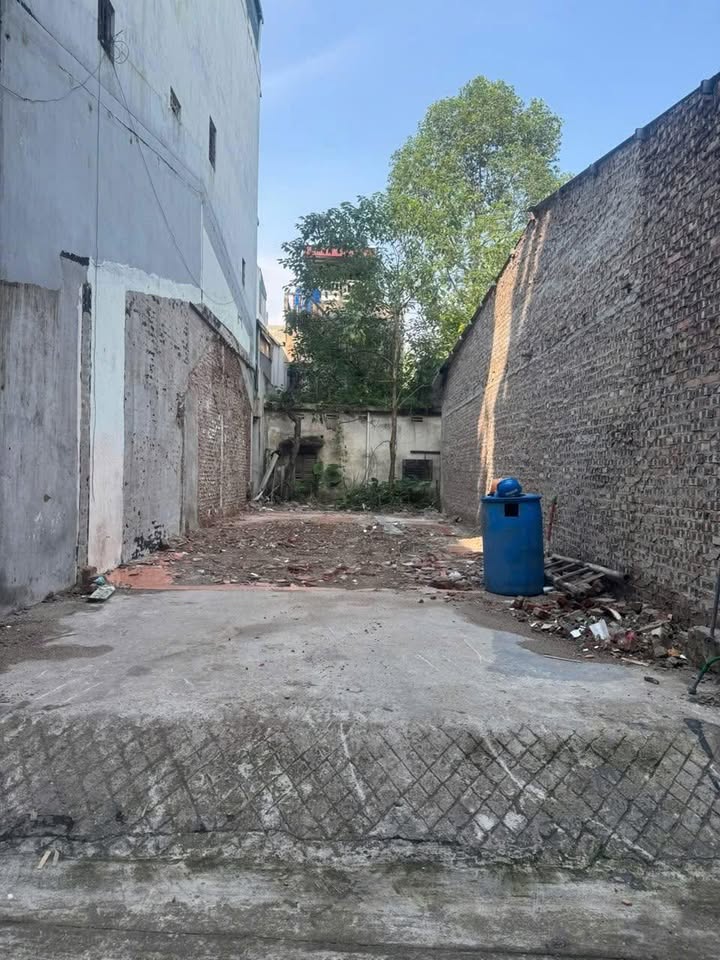 Đất nền Tả Thanh Oai 48m² giá 4 tỷ - Sổ hồng chính chủ, giao thông thuận lợi!