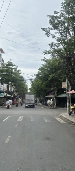 Bán nhà mặt tiền Châu Thị Vĩnh Tế, Đà Nẵng 124m² - Kinh doanh sầm uất, vị trí đắc địa!