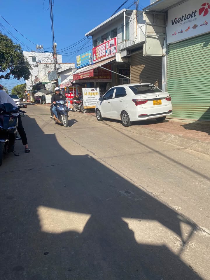 Nhà cấp 4 mặt tiền Lê Văn Hưu, phường Ea Tam, 147m² giá 4.5 tỷ - Đầu tư sinh lời ngay!