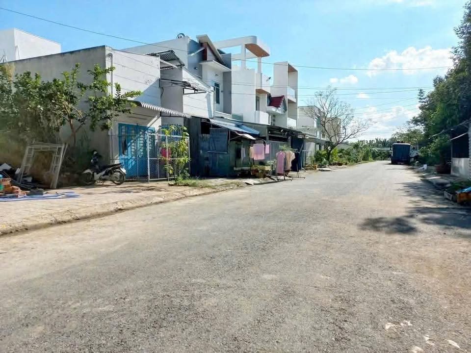 Đất nền đường số 1 khu tái định cư Chiến Thắng, Cần Thơ 82m² - Giá chỉ 2.1 tỷ, pháp lý rõ ràng!