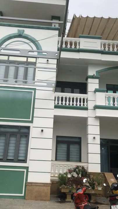 Biệt thự tuyệt đẹp xã Diên Thạnh, Diên Khánh 700m² giá 8.5 tỷ - Sân vườn rộng, hồ bơi xanh mát!