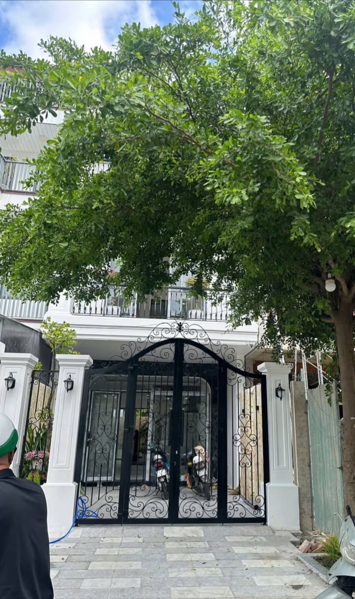 Nhà Gói 5 - Mỹ Gia, Nha Trang 100m² giá 8.15 tỷ - Thiết kế tân cổ điển sang trọng!