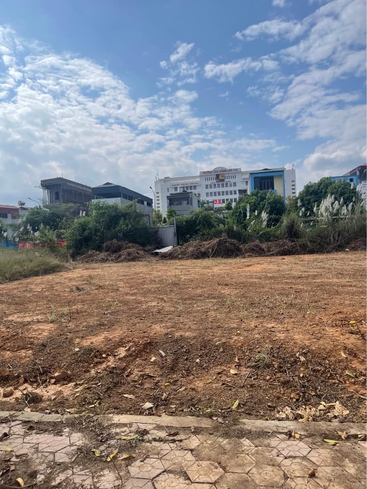 Đất nền đường 22/12, phường Cam Đường, Lào Cai 99m² giá 1.5 tỷ - Đầu tư sinh lời ngay!