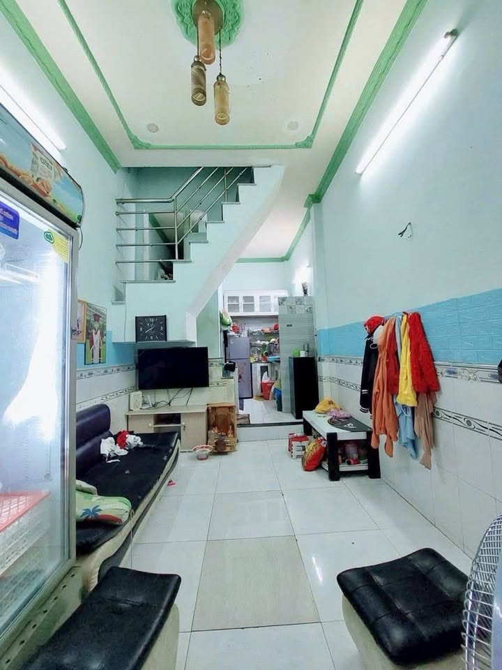 Nhà cho thuê tại Hiệp Thành, Quận 12 - Diện tích 27m², Giá 4.2 triệu/tháng, Sẵn tủ lạnh mới!