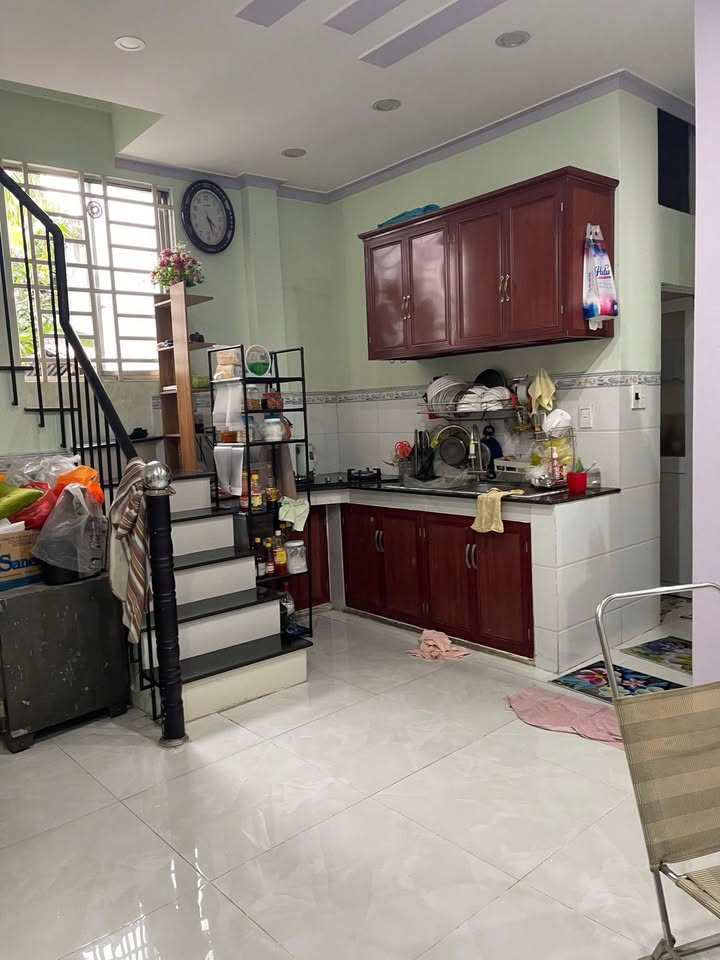 Nhà SHR Bà Điểm, Hóc Môn 31m² giá 2.2 tỷ - Dọn vào ở ngay!