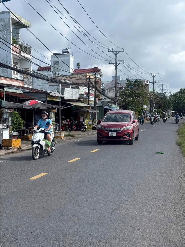 Nhà mặt tiền Lộ Vòng Cung, An Bình 190m² giá 8 tỷ - Kinh doanh thuận lợi!