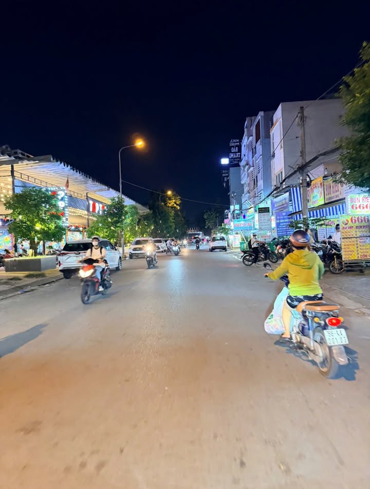 Nhà trệt lửng cho thuê tại KDC Metro, Hưng Lợi, Cần Thơ - 10 triệu/tháng, phù hợp kinh doanh!