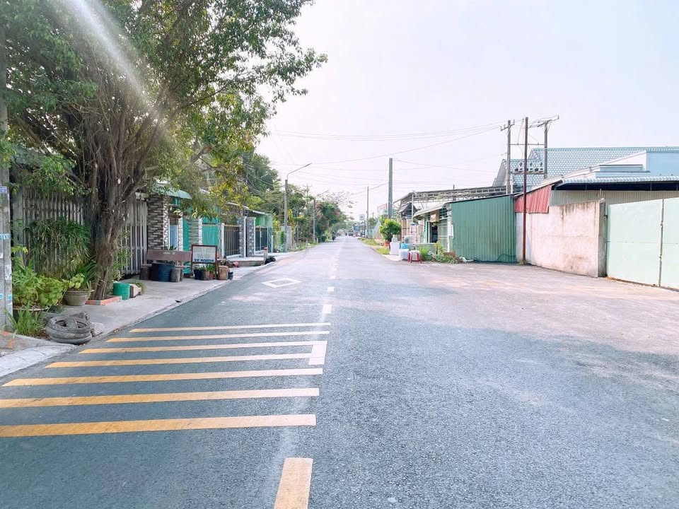 Nhà cấp 4 rộng rãi tại Tỉnh Lộ 923, Cần Thơ - 586m² chỉ 5.8 tỷ!