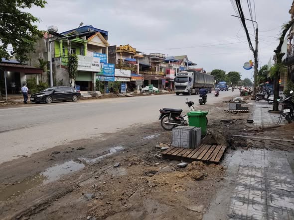 Đất đẹp mặt tiền quốc lộ Giang Tiên 176m² giá 5 tỷ - Phù hợp kinh doanh!