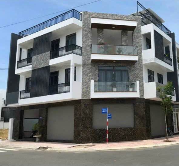 Cho thuê Front House Nha Trang 142m² giá 40 triệu - Mặt tiền góc đắc địa