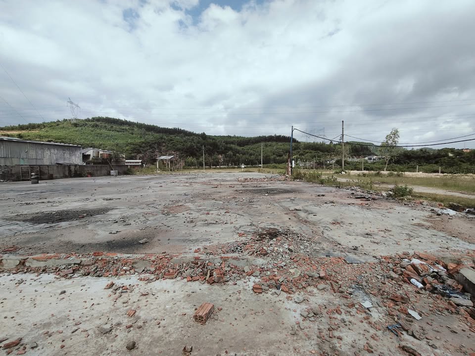 Đất sản xuất kinh doanh mặt tiền QL14B, Đại Hiệp, 11.000m² - Giá tốt chỉ 8 tỷ!