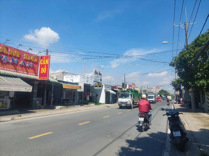 Nhà cấp 4 mặt tiền Tỉnh Lộ 15, Củ Chi, 217m², giá 7.5 tỷ - Cơ hội đầu tư hấp dẫn!