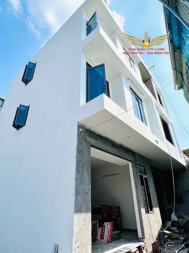 Nhà phố Đại Lai 2, Phú Xuân 50m² giá 2 tỷ - Thiết kế hiện đại, nội thất cao cấp!