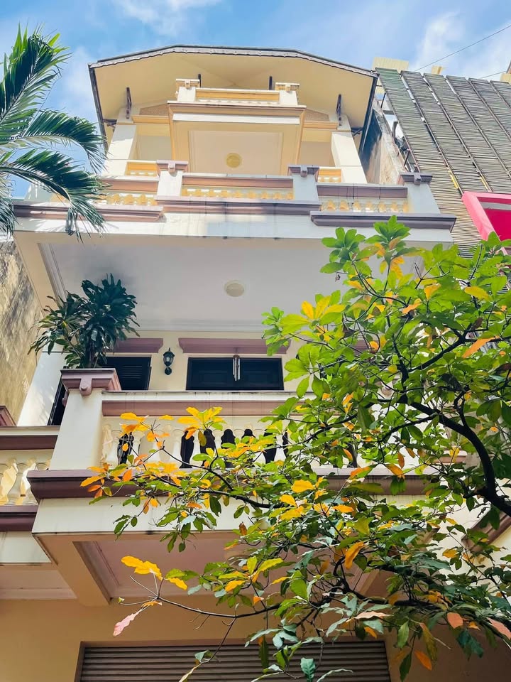 Biệt thự phố Thái Hà 250m² giá 88 tỷ - Không thể bỏ lỡ!