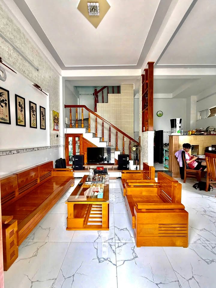 Nhà phố Đống Đa, Quy Nhơn 40m² giá 3 tỷ - View sông thoáng mát!