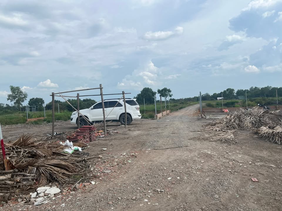 Đất nền đường Tam Đa, phường Long Trường, 203m² chỉ 490 triệu - Pháp lý rõ ràng!