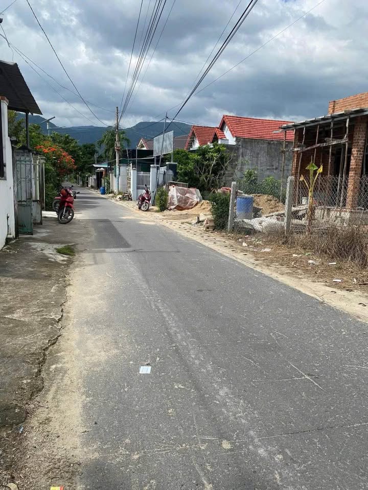 Đất thổ cư Suối Cát 363m² giá 1.65 tỷ - Cơ hội đầu tư tuyệt vời!