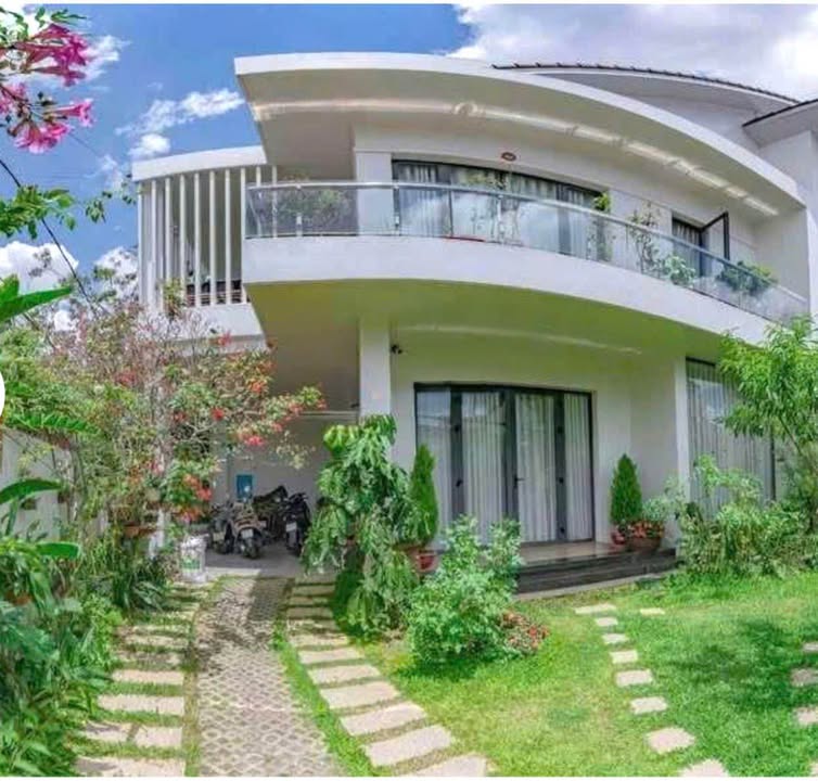 Biệt thự sân vườn Đà Lạt 171.23m² giá 17 tỷ - Mặt tiền đường Cổ Loa