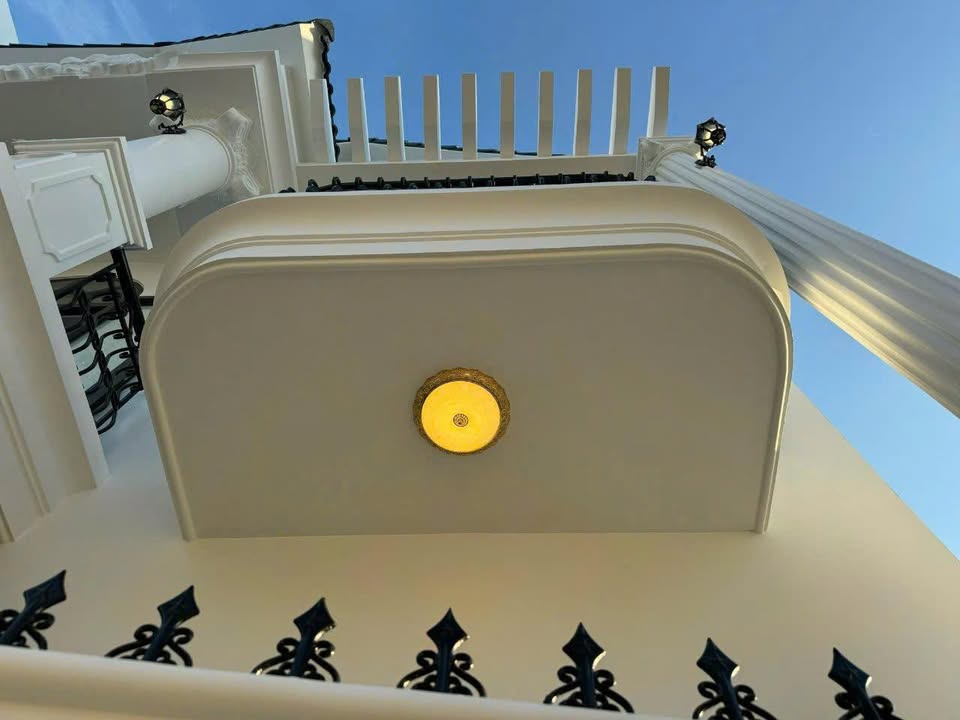 Nhà 2 tầng Hòa Minh Đà Nẵng 60m² giá 4.6 tỷ - Ô tô đậu tận nhà!