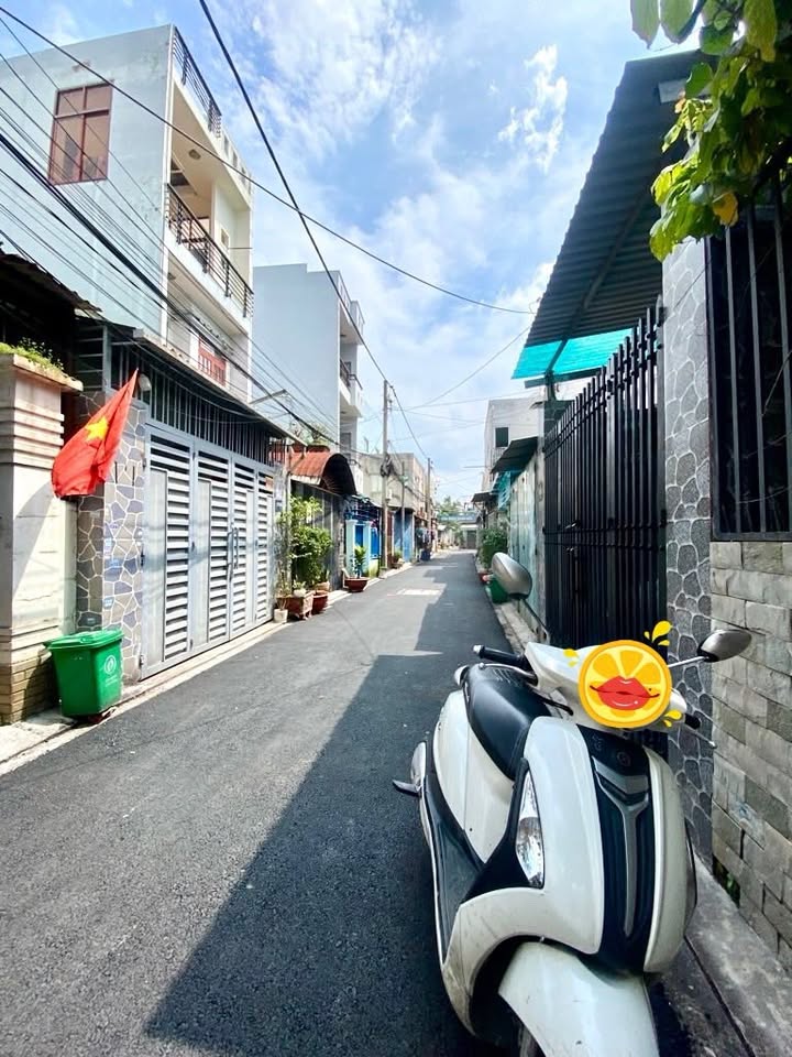 Nhà 2 tầng Hẻm Xe Tải Tân Chánh Hiệp 64m² giá 4 tỷ - Sổ hồng chính chủ!
