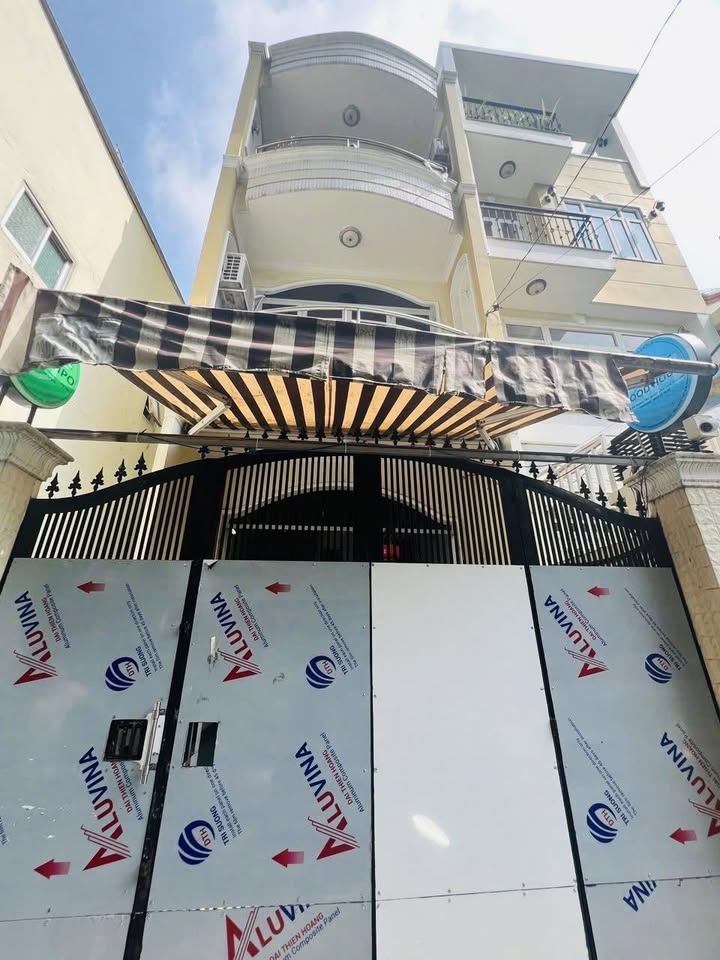 Căn hộ dịch vụ 10 phòng Phú Nhuận 90m² giá 10 tỷ - Đầu tư sinh lời ngay!