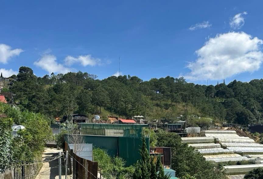 Nhà bán tại Đà Lạt 30m² giá 450 triệu - Mặt tiền đường ô tô thoải mái!