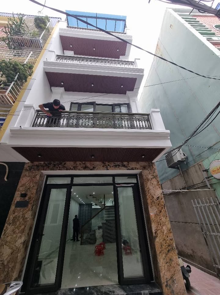 Nhà 4 tầng 2 mặt thoáng tại Vĩnh Niệm, Lê Chân, Hải Phòng - Ô tô vào tận nhà!