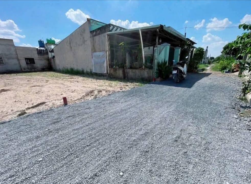 Đất nền ấp Bình Tiền 1, xã Đức Hòa Hạ 125m² giá 1.15 tỷ - Đường thông, cao ráo!