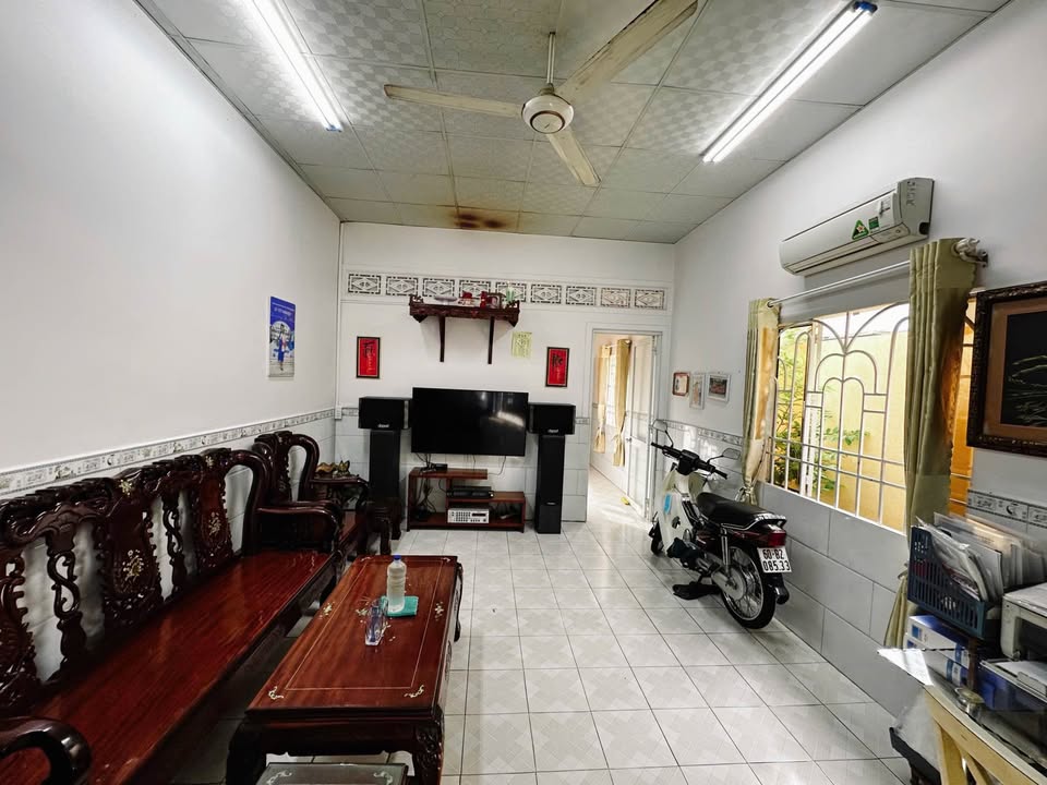 Nhà cấp 4 Trảng Dài, Biên Hòa 170m² giá 5.5 tỷ - Vị trí kinh doanh sầm uất!