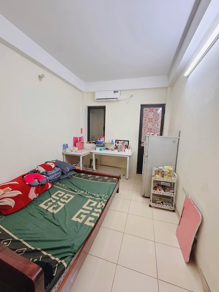 Phòng cho thuê tại Cầu Giấy, 20m², Giá thỏa thuận - An ninh tốt, đầy đủ tiện nghi!