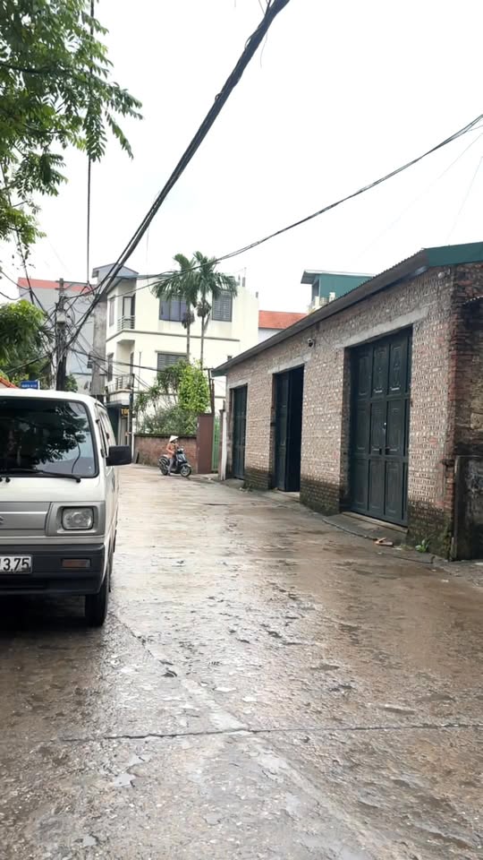 Warehouse Đông Dư, Gia Lâm 97m² giá 6 tỷ - Mặt ngõ ô tô tránh, cho thuê sinh lời!