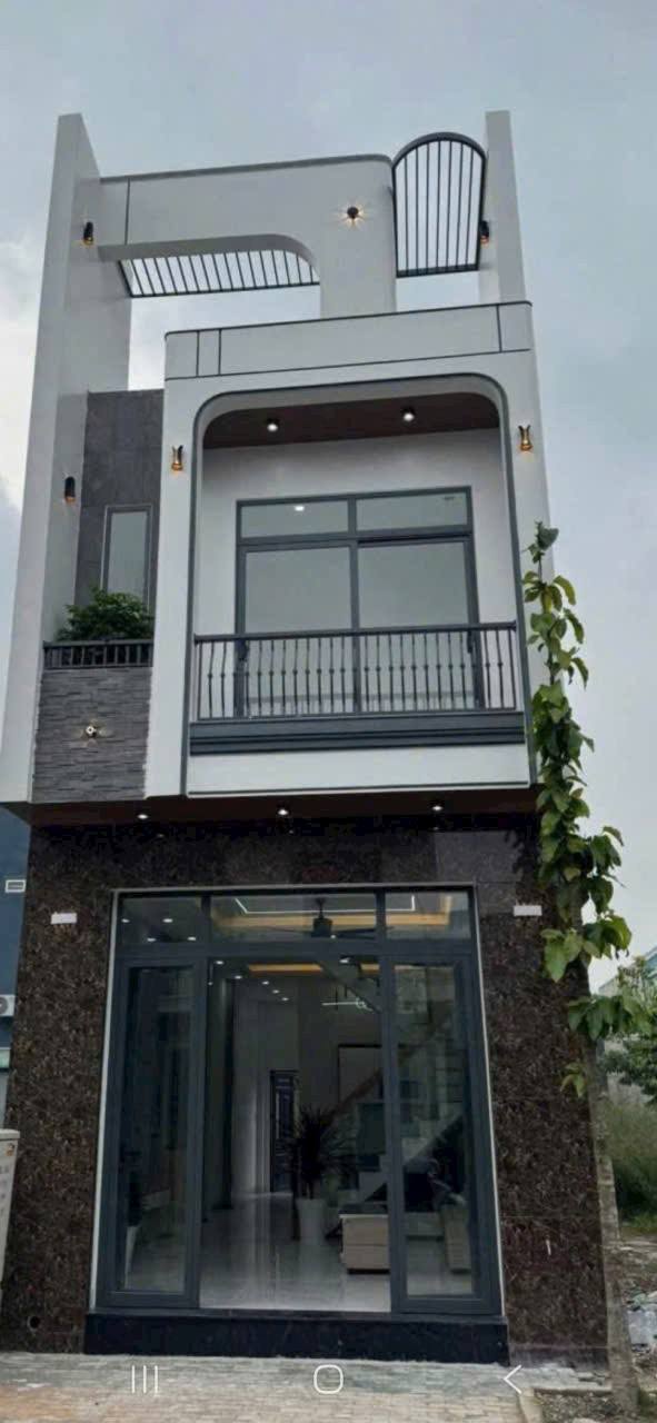 Nhà ở Hội Nghĩa, Tân Uyên 100m² giá 2 tỷ - Thiết kế hiện đại, sổ hồng chính chủ!