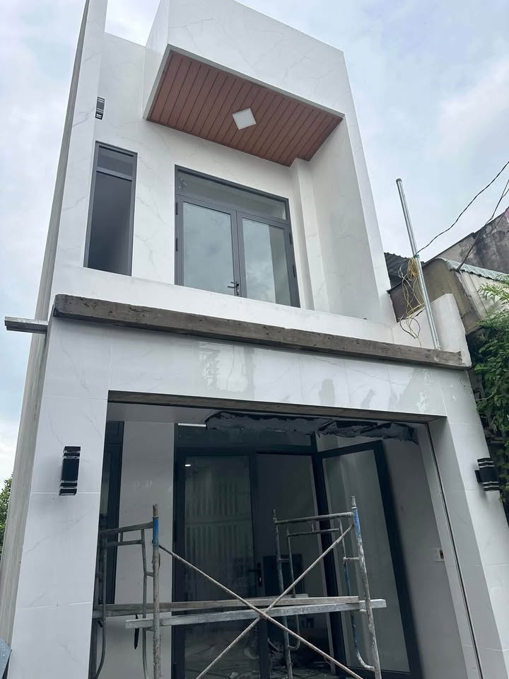 Nhà phố Phú Hòa Thủ Dầu Một 51.7m² giá 3 tỷ - Sổ hồng chính chủ!