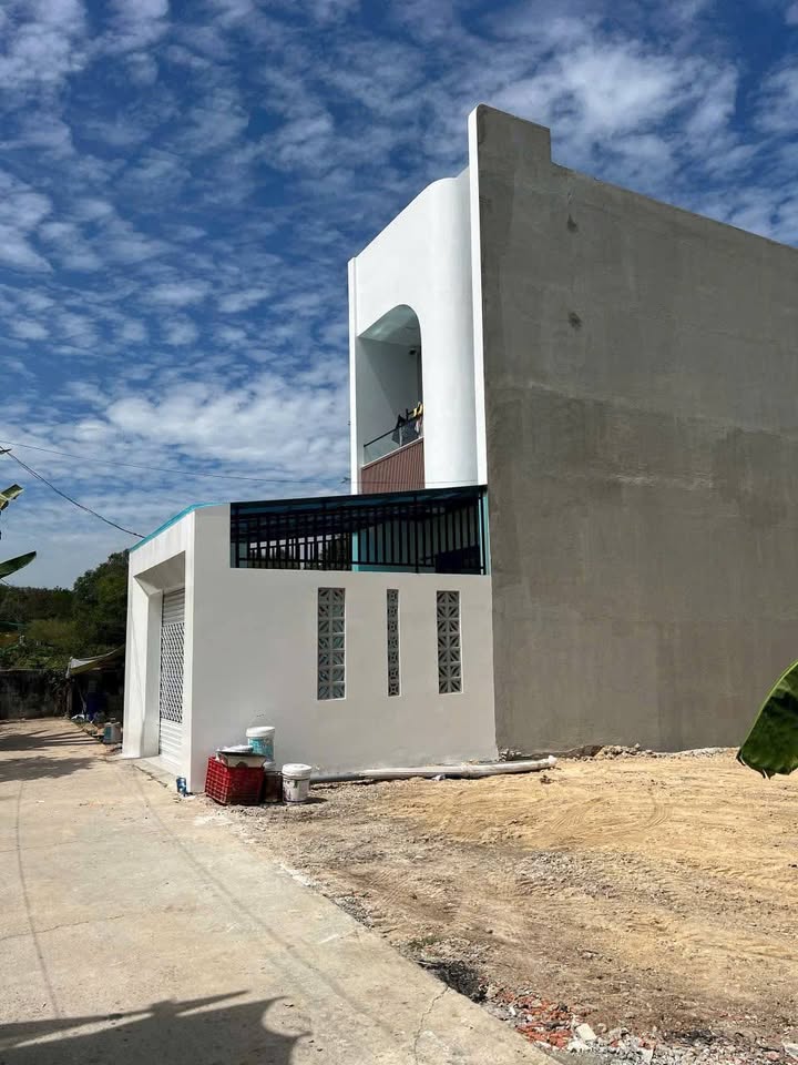 Đất nền phường Định Hòa, Thủ Dầu Một, 74.5m² chỉ 1 tỷ - Cơ hội đầu tư không thể bỏ lỡ!