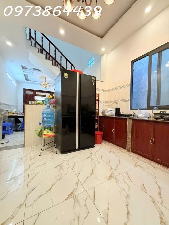 Bán Nhà Mặt Tiền Phạm Thị Giây, Hóc Môn 150m² giá 8 tỷ - Kinh Doanh Hiệu Quả!