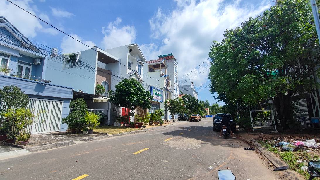 FrontHouse mặt tiền Hoàng Tích Trí, Phan Thiết 100m² giá 3.3 tỷ - Đầu tư sinh lời ngay!