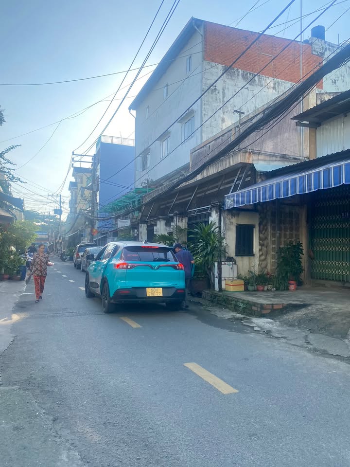 Căn hộ dịch vụ Tân Phú 225m² giá 29 tỷ - Cơ hội đầu tư sinh lời!