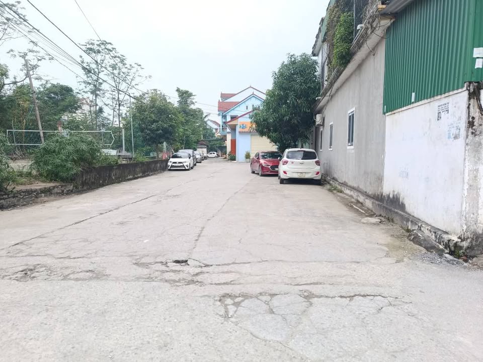 Lô đất Trường Vinh 90m² giá 4 tỷ - Đường ô tô tránh nhau, vị trí đắc địa!