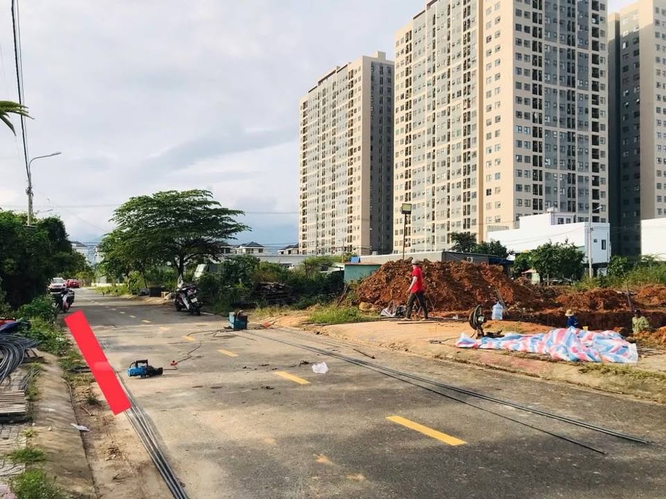 Đất nền Khu đô thị Bàu Tràm Lakeside Đà Nẵng 100m² giá 4.2 tỷ - Cơ hội đầu tư tuyệt vời!