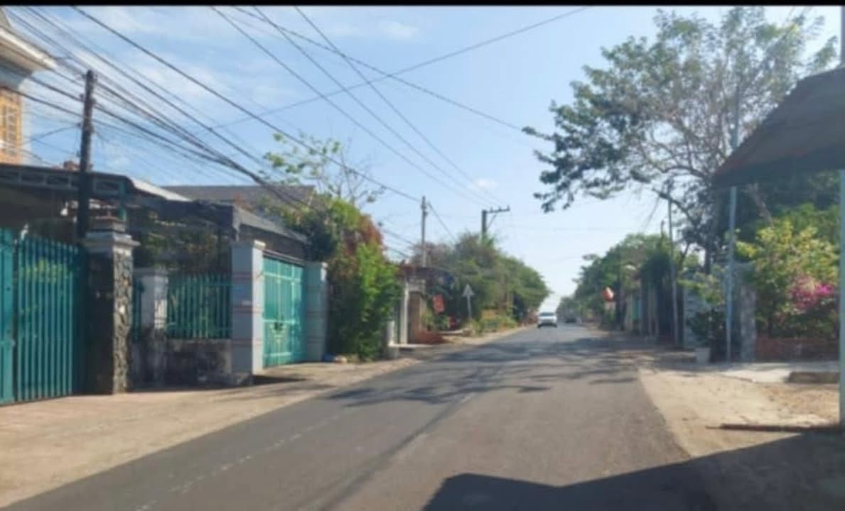 Đất thổ cư 140m² tại Tân Phú, Đồng Xoài - Giá chỉ 2.3 tỷ VND!