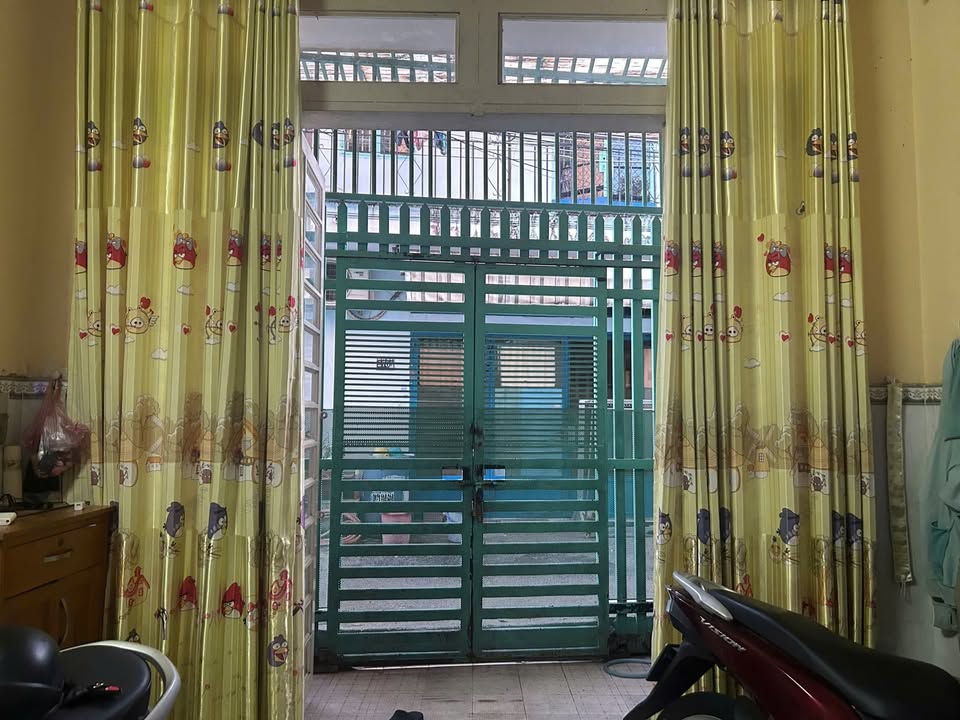 Nhà bán gần trường Nguyễn Thị Minh Khai, Quận 12, 48m² giá 3.5 tỷ - Sổ hồng riêng, thương lượng ngay!