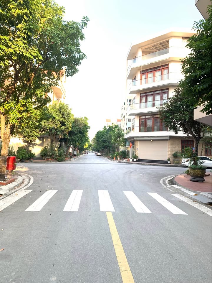 Lô đất mặt phố Trần Văn Giáp, khu đô thị Vạn Phúc 80m² - Vị trí kinh doanh lý tưởng!