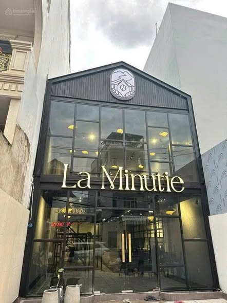 Nhà mặt tiền Đỗ Xuân Hợp, TP. Thủ Đức, 151.4m² giá 16 tỷ - Kinh doanh tốt ngay!