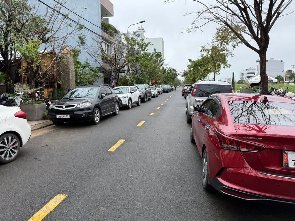 Đất nền Cồn Dầu 16, quận Cẩm Lệ, 200m² giá 13.8 tỷ - Sổ đỏ chính chủ, công chứng ngay!