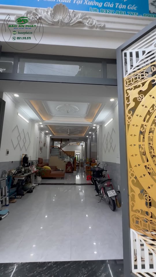 Nhà phố 3 tầng Tân Đông Hiệp 76m² giá 4.8 tỷ - Chỉ việc xách vali vào ở!