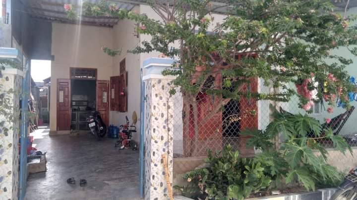 Nhà riêng Phường Hải, Ninh Hải, Ninh Thuận 144m² - Đường ô tô thông thoáng, giá chỉ 1 tỷ!