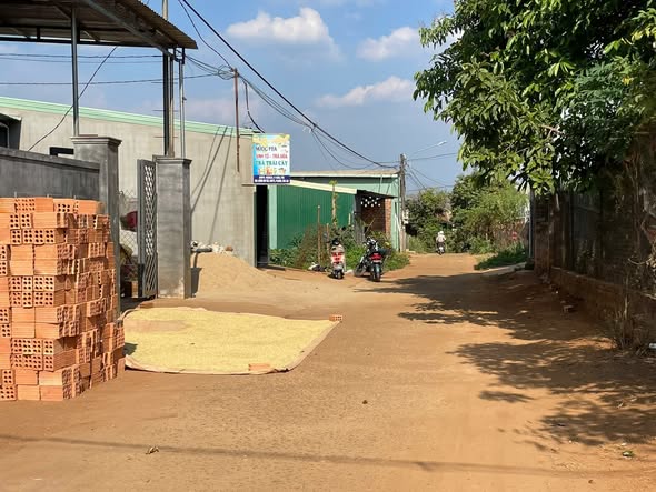 Đất nền hẻm Tú Xương, An Phú, Pleiku 135m² giá chỉ 550 triệu - Đầu tư sinh lời ngay!