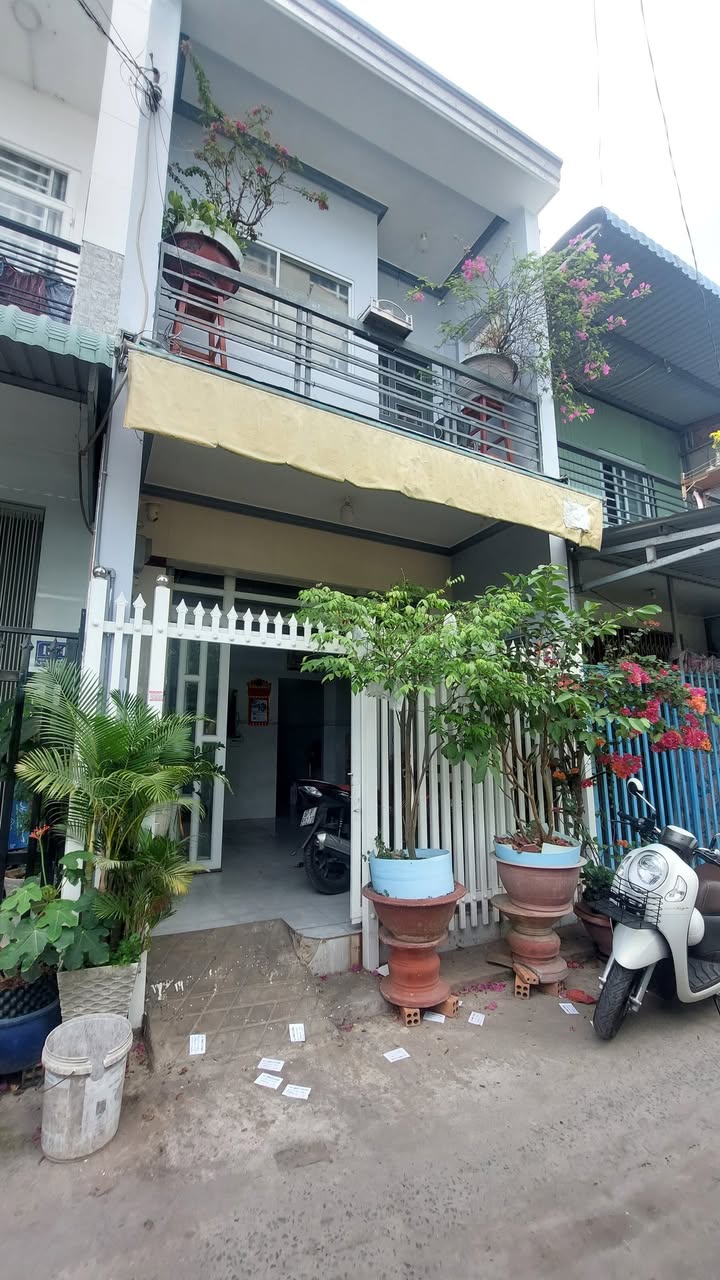 Nhà 1 trệt 1 lầu hẻm Rạch Ròi Bé, Mỹ Thới, Long Xuyên 36m² - Sổ hồng chính chủ, giá tốt!